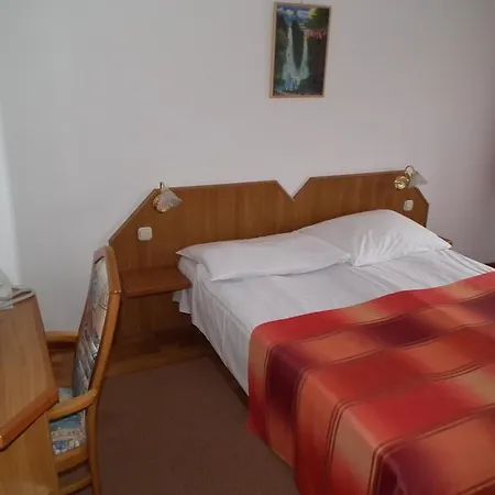 Apartmanhotel Napsugar