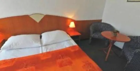 Apartahotel Napsugar 3*